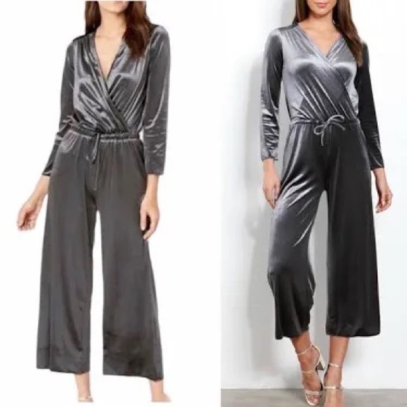 Three Dots Gray Velvet Long Sleeve Faux Wrap Jumpsuit Size XS - Picture 1 of 8